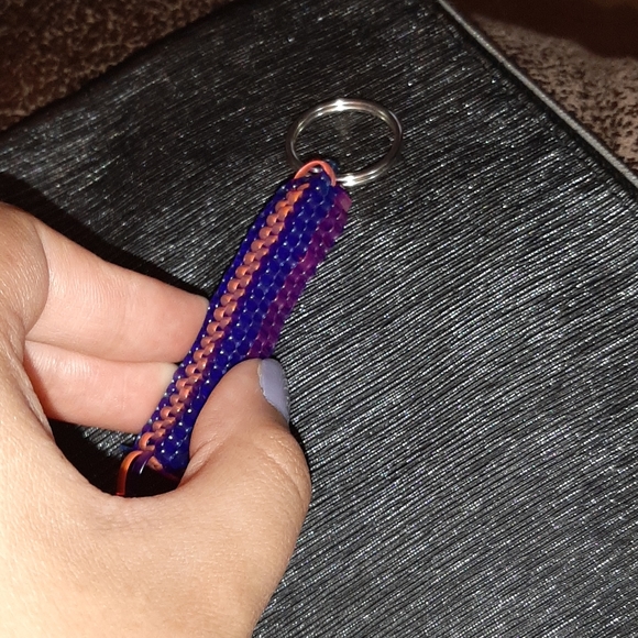 Lanyards to put on keychains - Picture 3 of 4